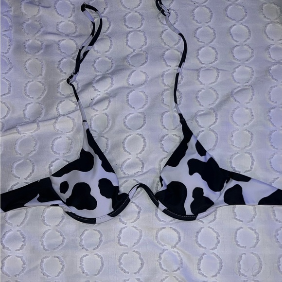 Cow print bikini top - Picture 2 of 2